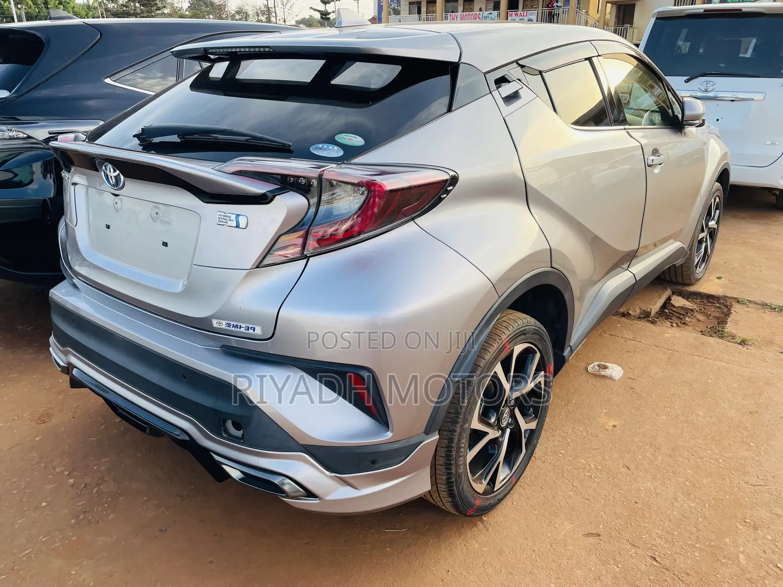 Toyota C-HR 2017 Silver