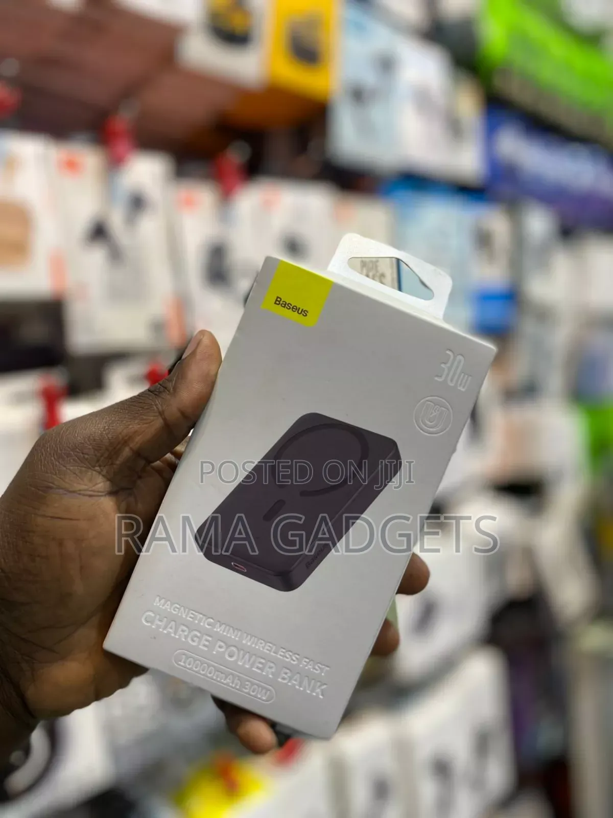 Baseus Wireless Fast Charge Power Bank 
R