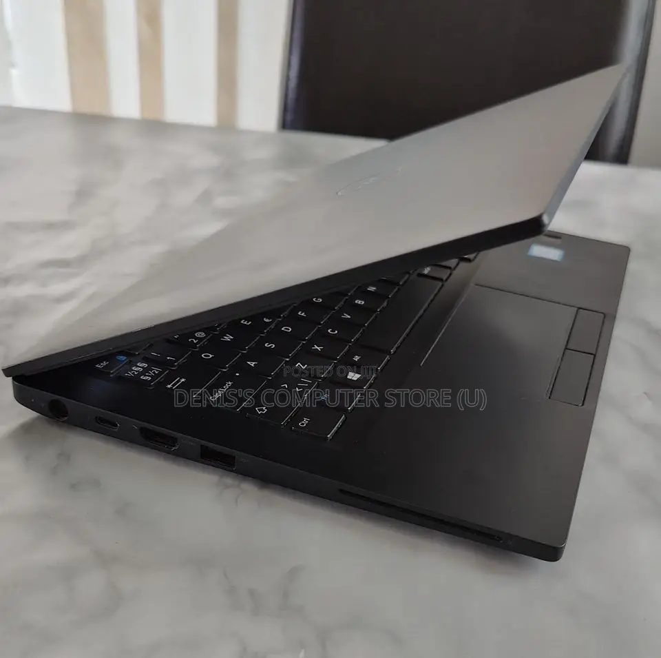 Laptop Dell Latitude 7490 12GB Intel Core I5 SSD 256GB