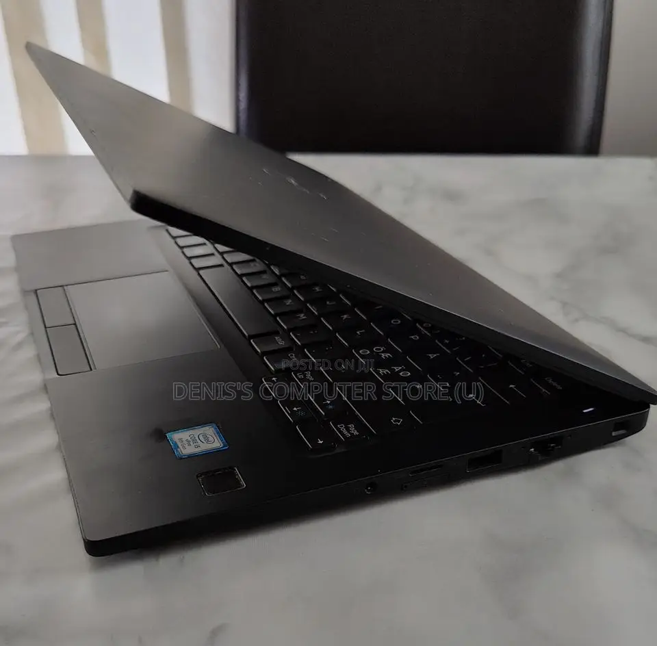 Laptop Dell Latitude 7490 12GB Intel Core I5 SSD 256GB