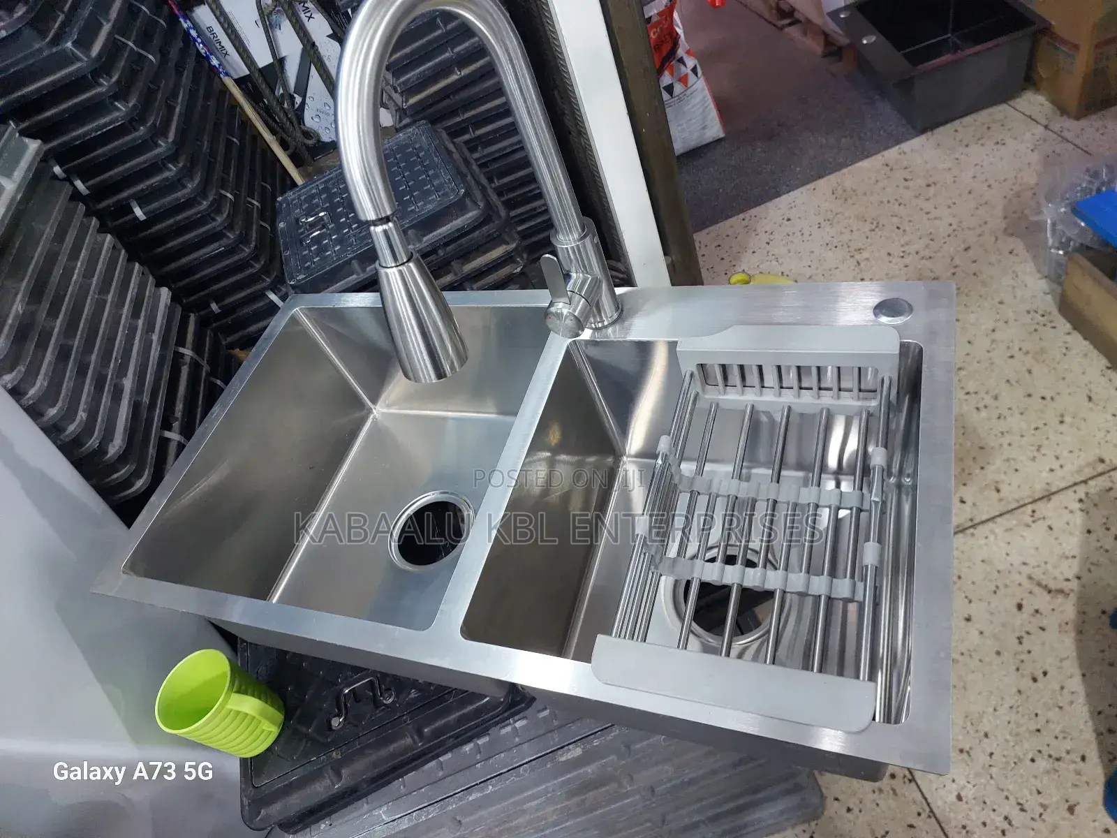 Heavy Duty Kitchen Sink Complete With Pull Out Mixer Silver