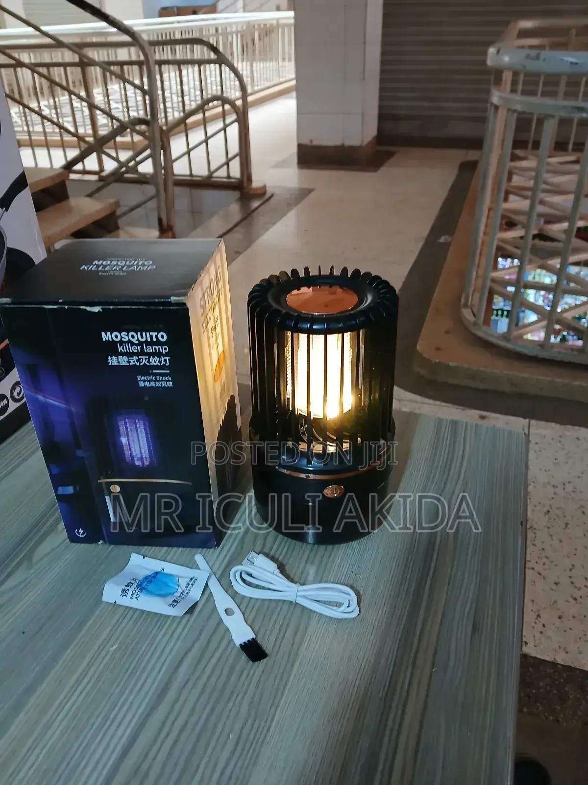 Hanging Wall Electric Shock Rechargable Mosquito Killer Lamp