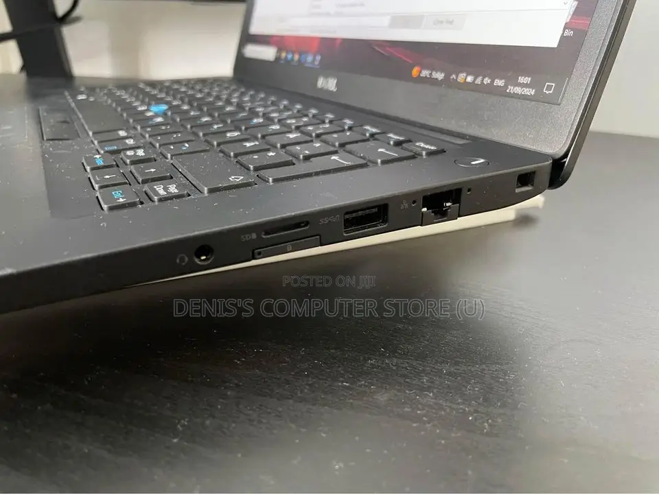 Laptop Dell Latitude 7490 8GB Intel Core i5 SSD 256GB