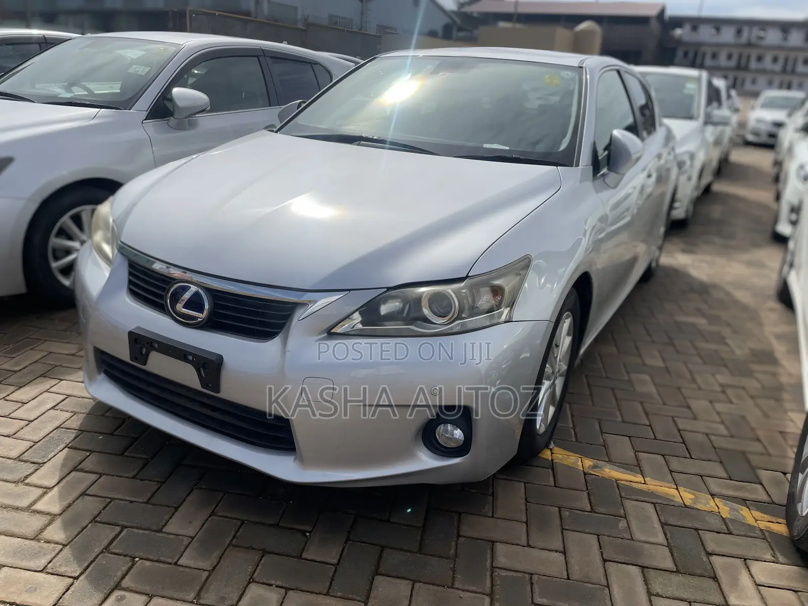 Lexus CT 2011 Silver