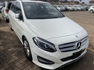 Mercedes-Benz B-Class 2013 White