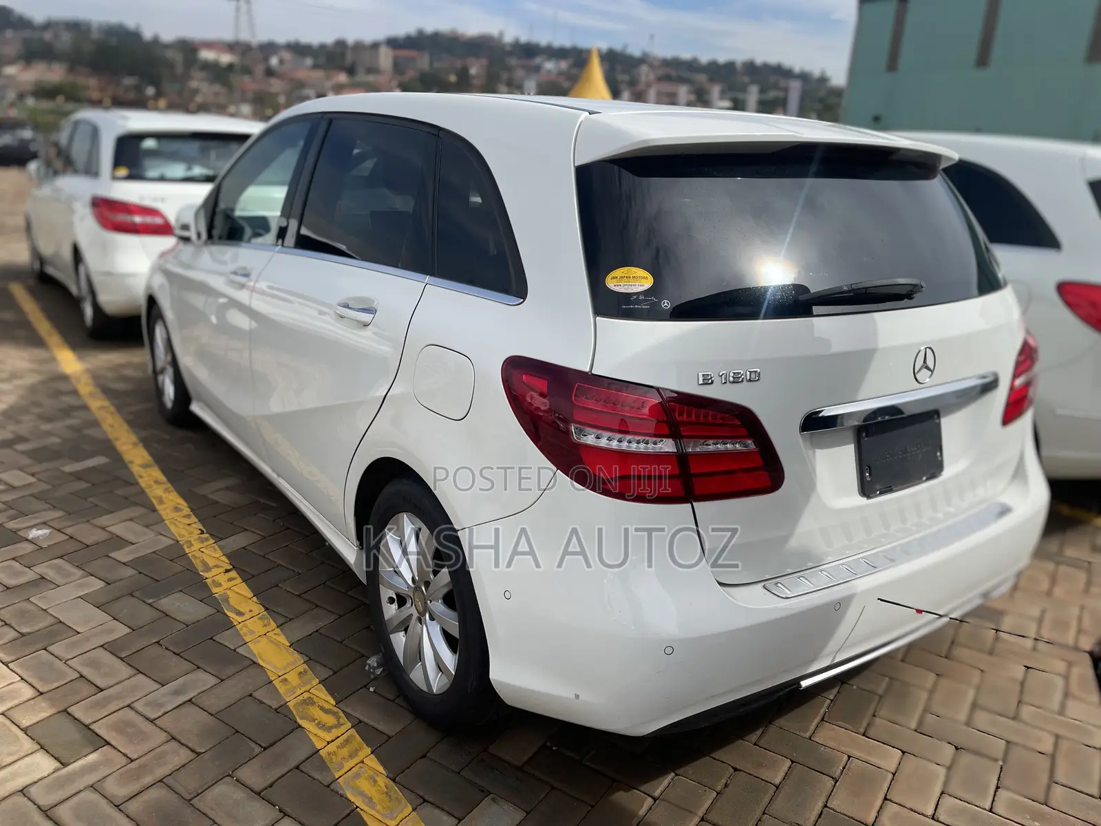 Mercedes-Benz B-Class 2013 White