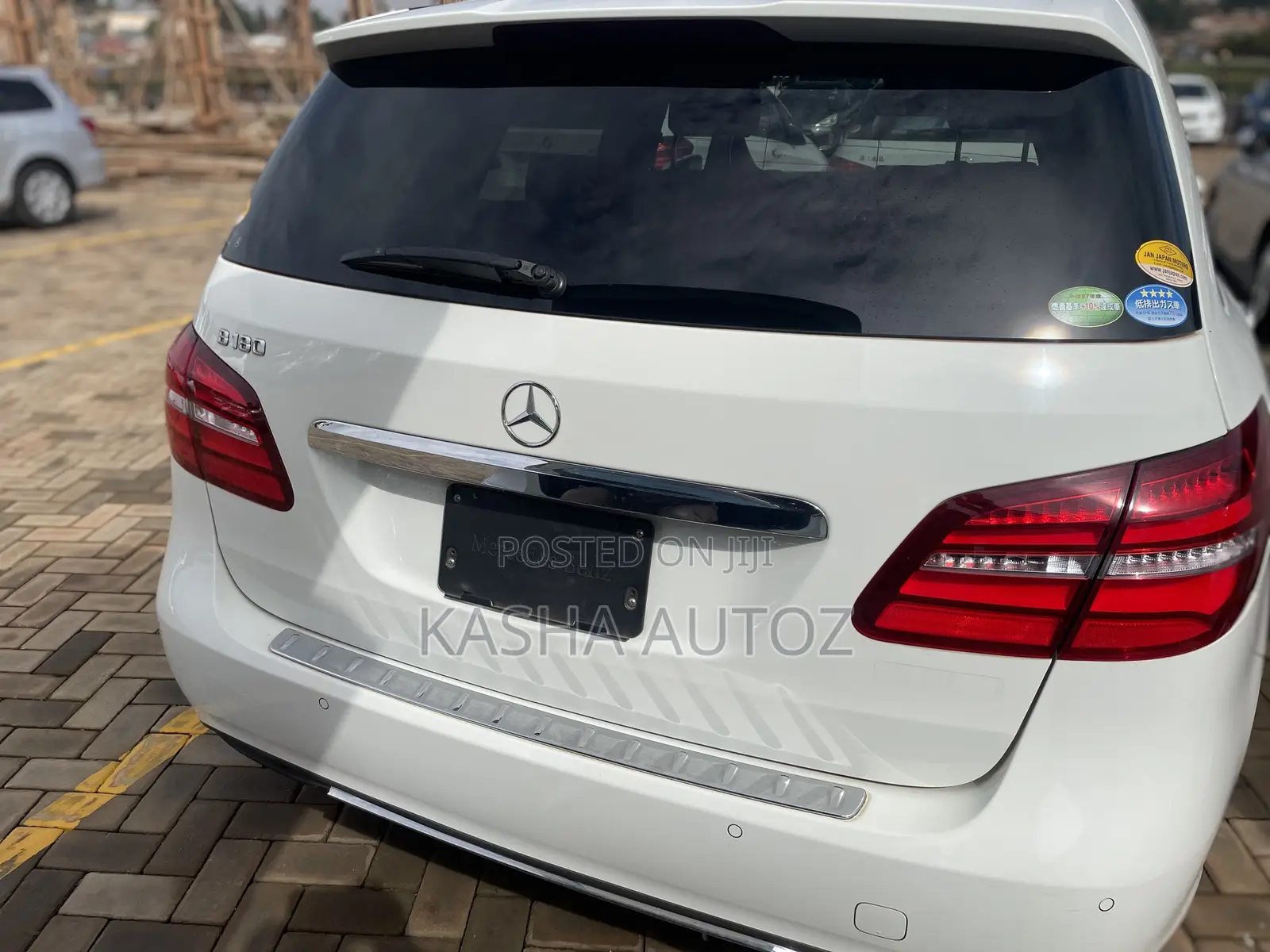 Mercedes-Benz B-Class 2013 White