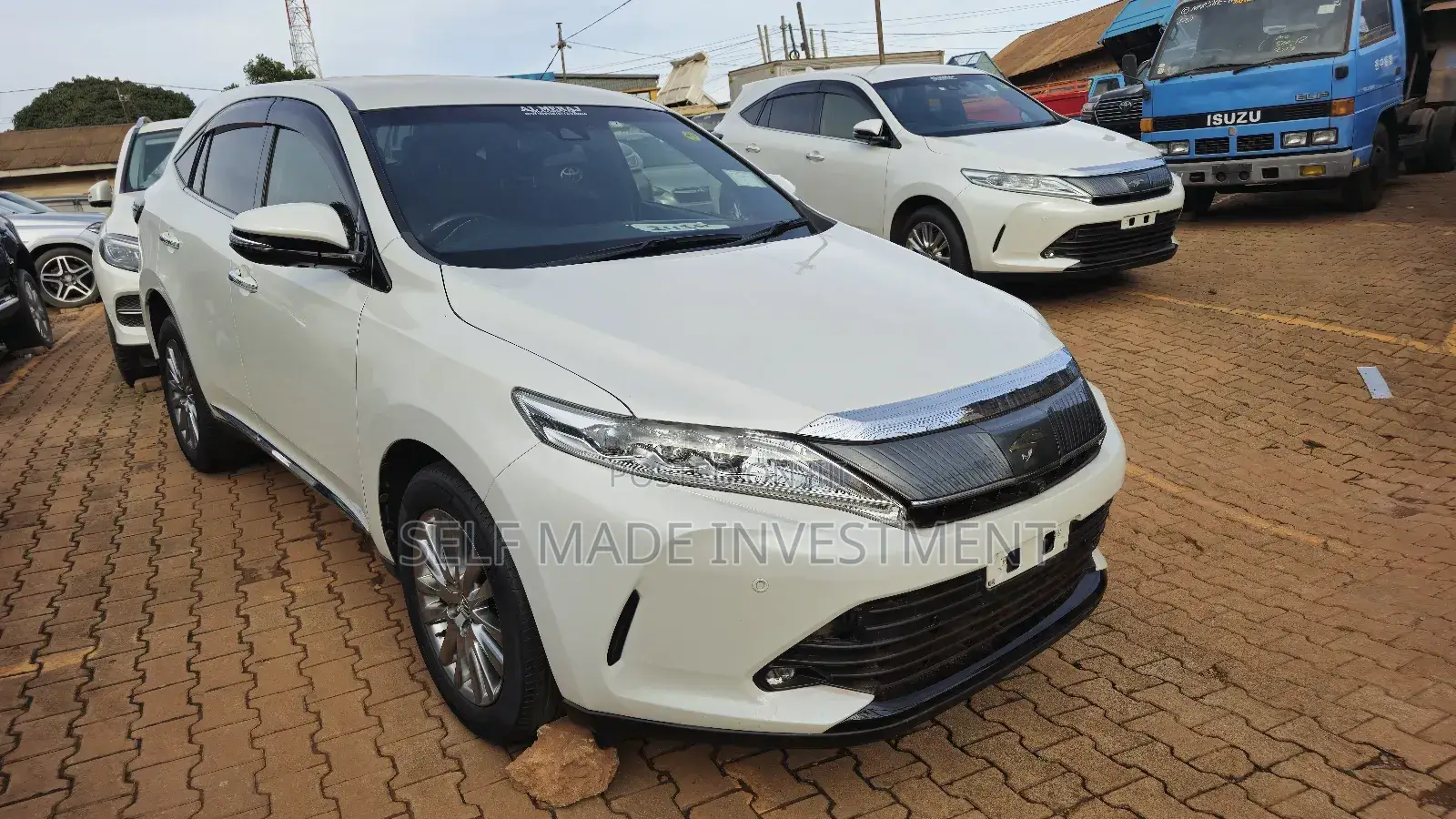Toyota Harrier 2019 White
