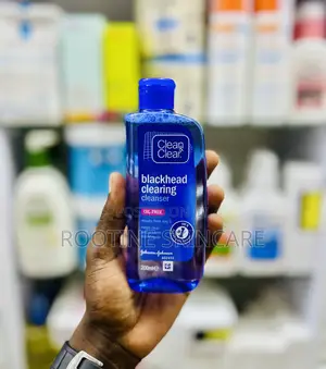 Clean Clear Blackhead Clearing Oil Free Cleanser