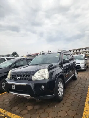 Nissan X-Trail 2.0 Petrol XE 2010 Black