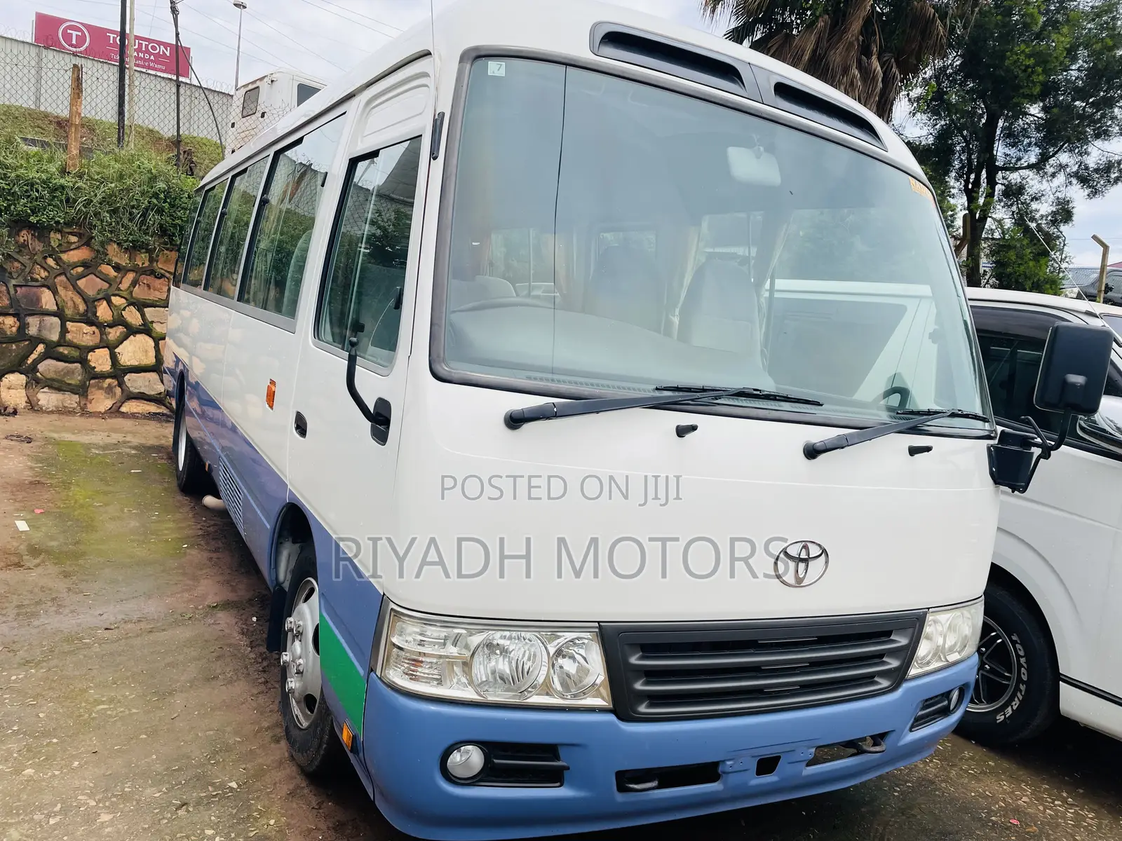Toyota Coaster 2014 White