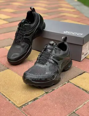 Men's Ecco Gore-Tex Trail Speed Sneakers in Stock