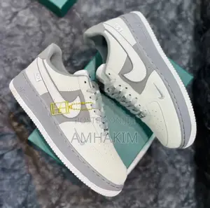 New Nike Airforce 1 Low Tripple Gray in Stock