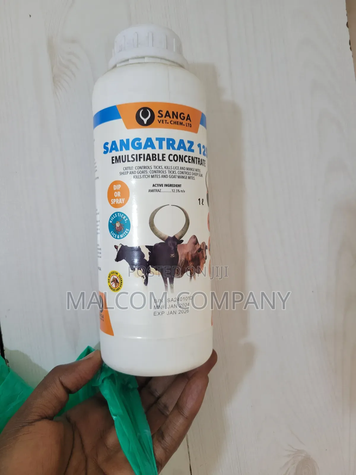 Ticks Control Chemicals. Sangatraz