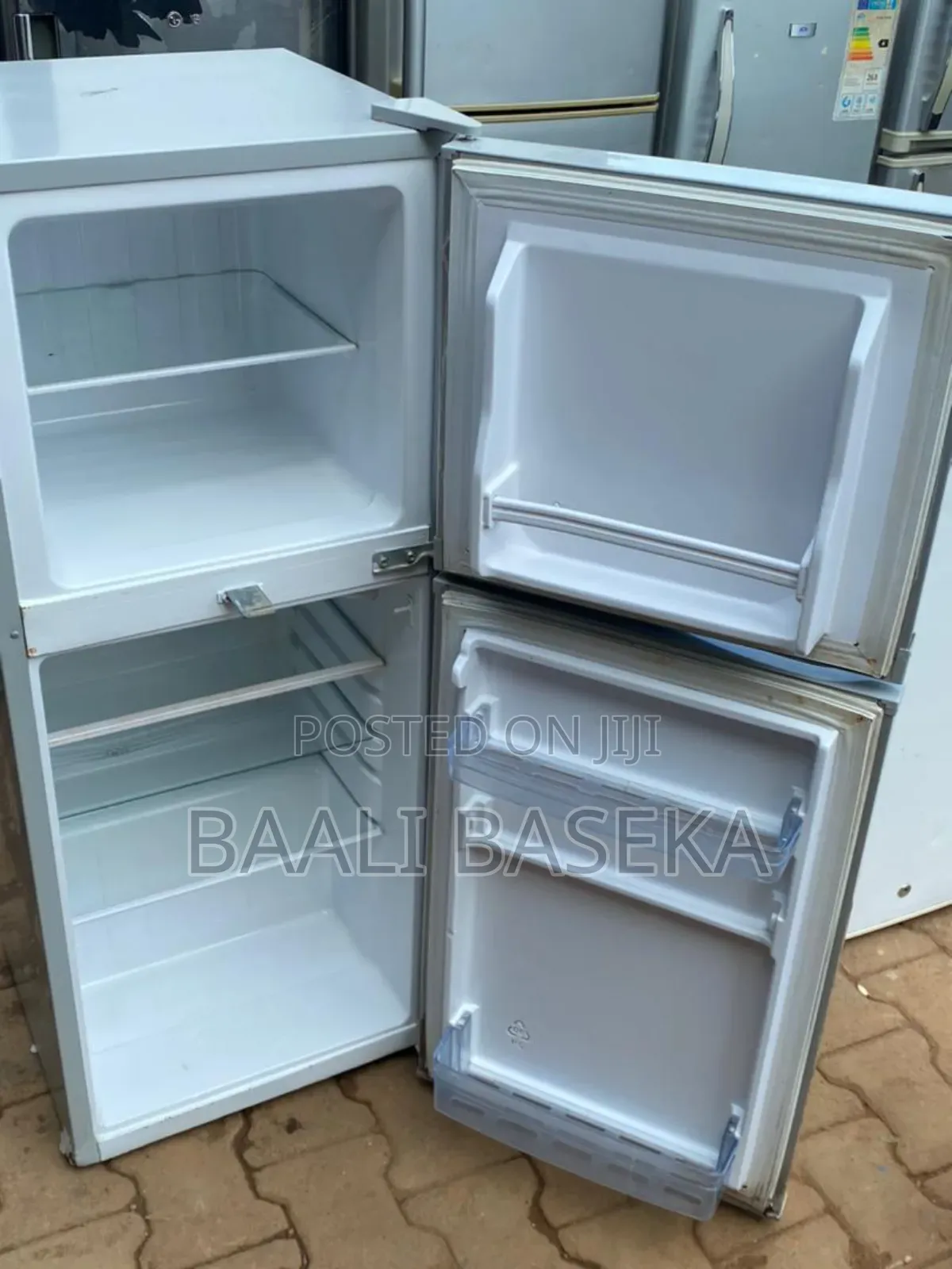Fridge/Double Door Used(168)Ltrs