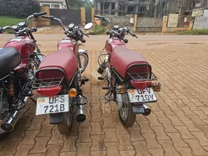 Bajaj Boxer 2022 Red