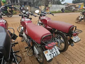 Bajaj Boxer 2022 Red