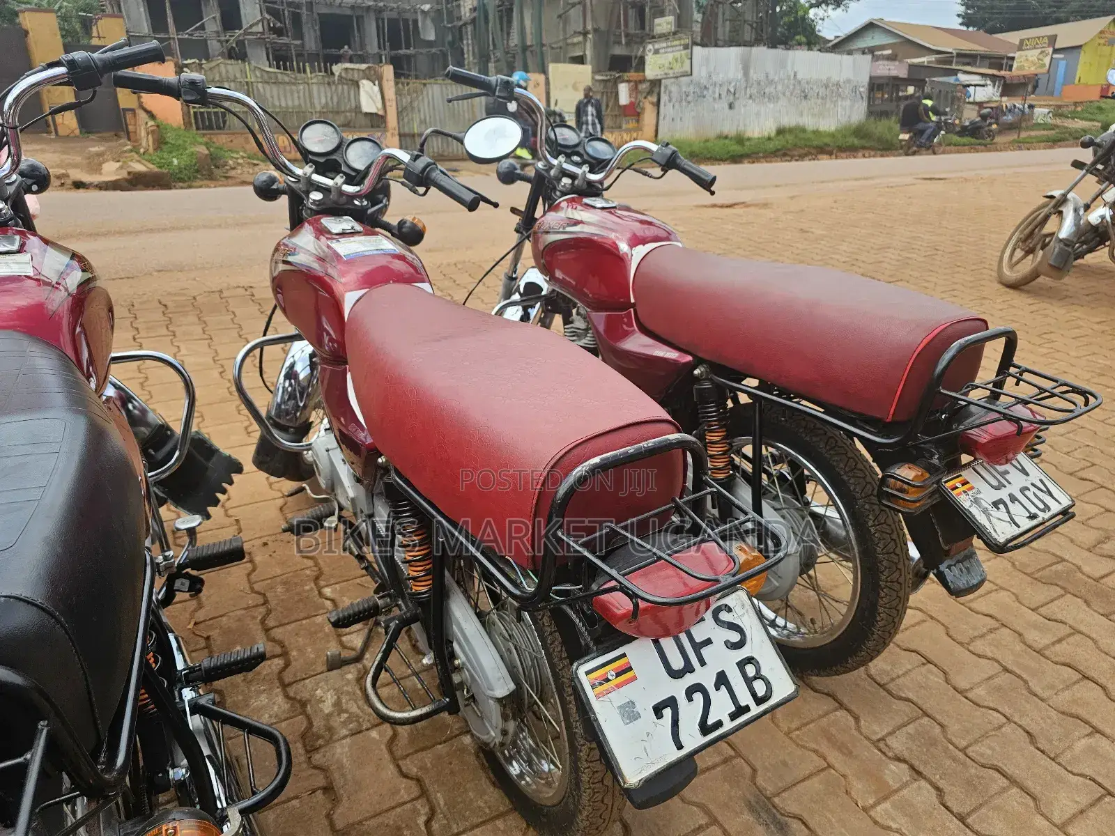 Bajaj Boxer 2022 Red