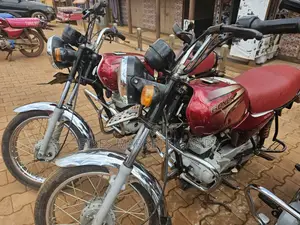 Bajaj Boxer 2022 Red