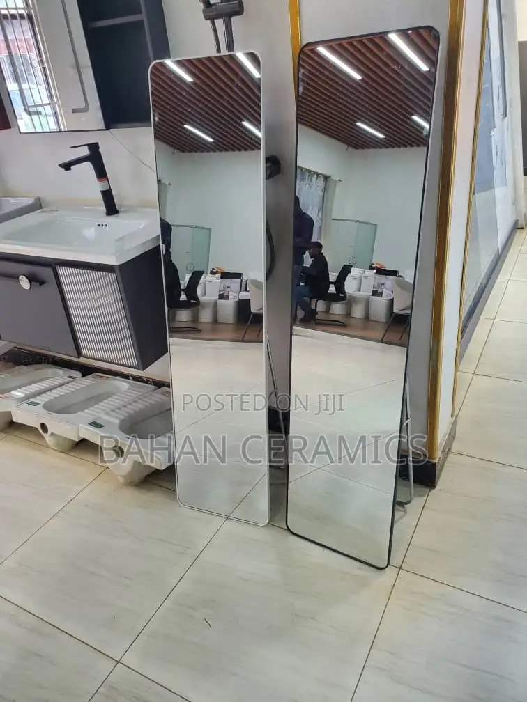 Hallway/Dressing Mirror.