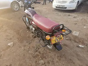 Yamaha Crux 2011 Red