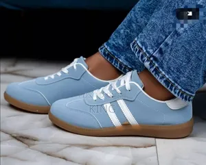 Swift Stylish Sneakers. Lit Samba