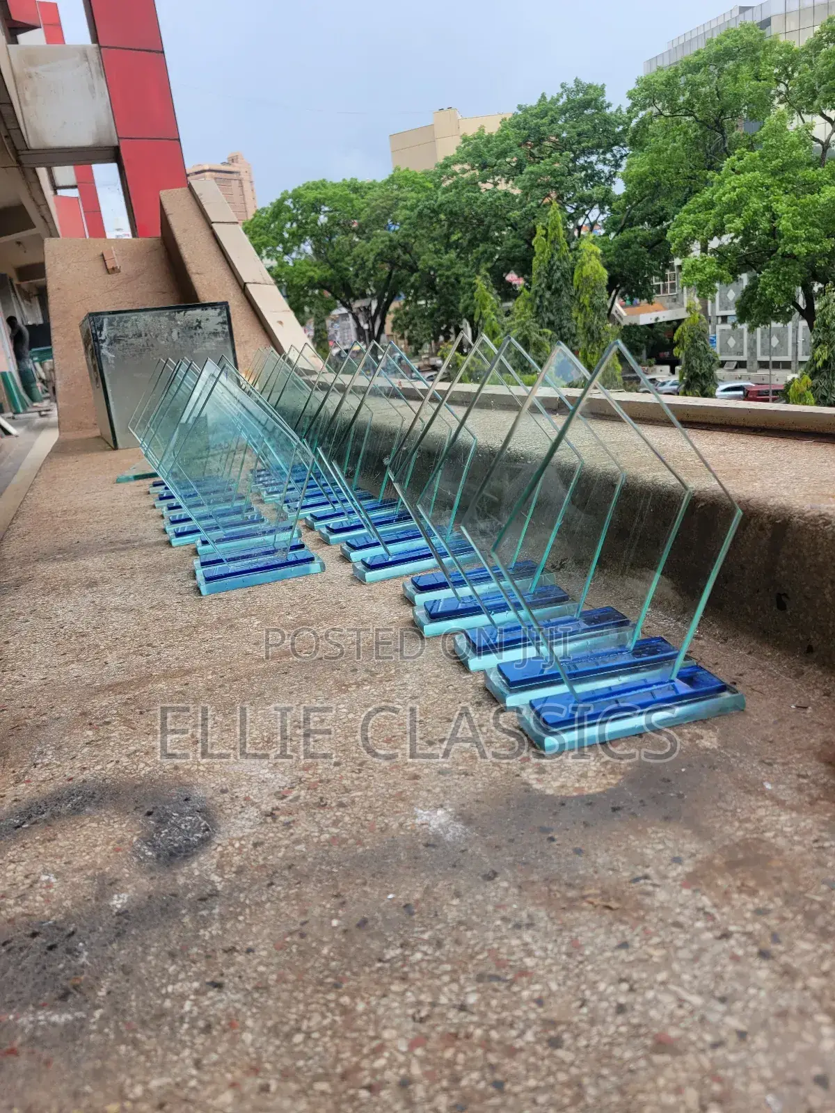Plain Awards