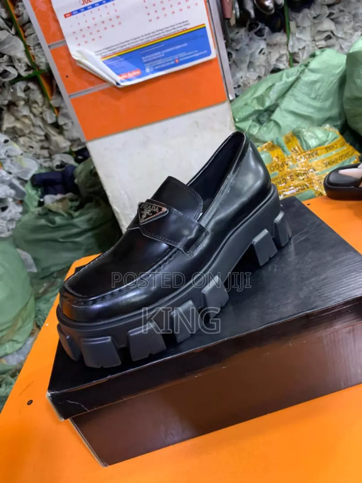 Exact Deep Black Leather Loafers