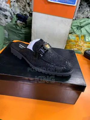 Level Deep Black Leather Loafers
