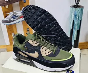 Original Nike Air Max 90 Olive Green/Black Sneaker