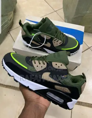 Original Green/White Nike Air Max Sneaker
