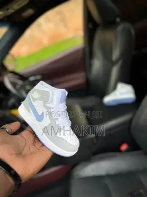 Classic Nike Airjordan 1 Hightop For Babies In Stock