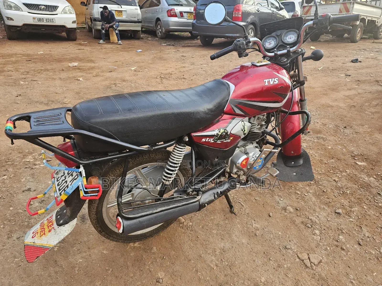 TVS HLX 125 2022 Red