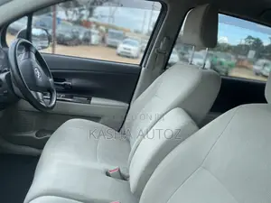 Toyota Passo Sette 2010 White
