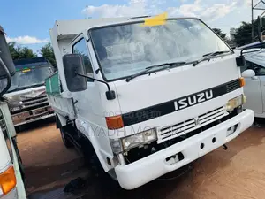 Isuzu Juston 6HE1 Engine