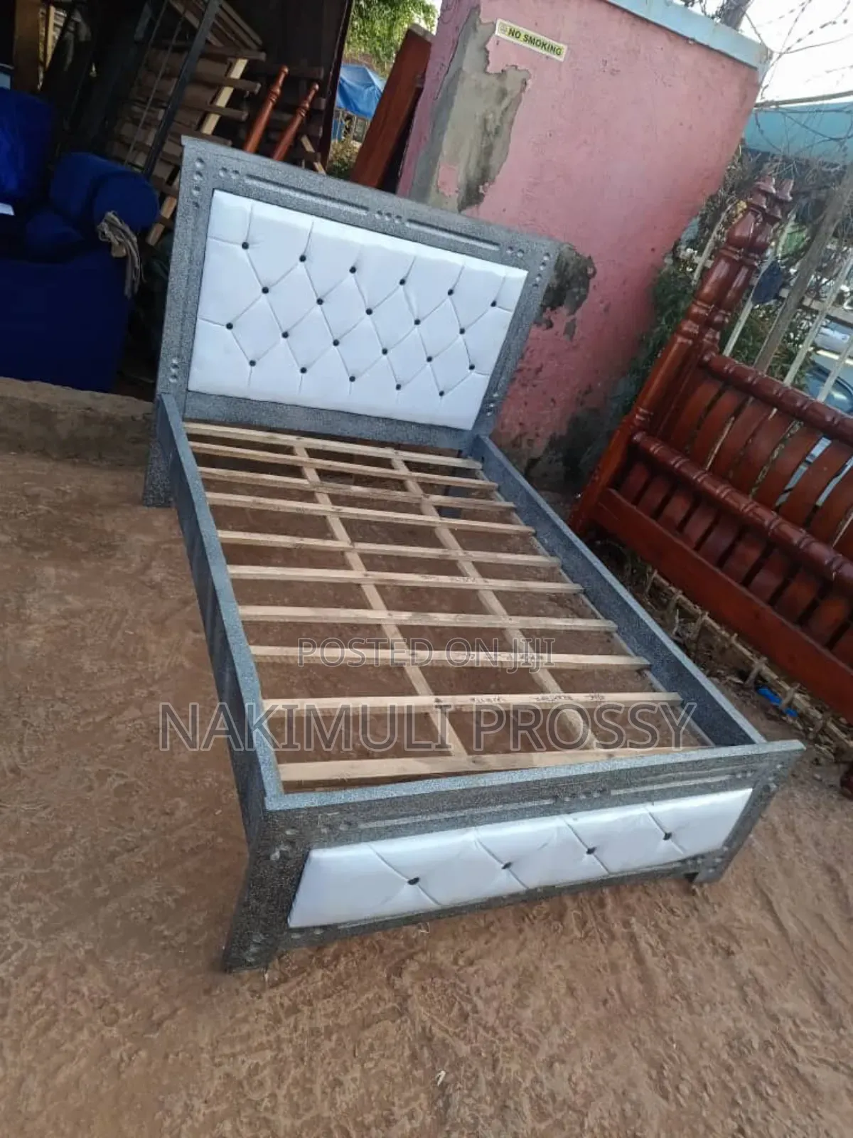 4*6 White and Gray Leather Bed