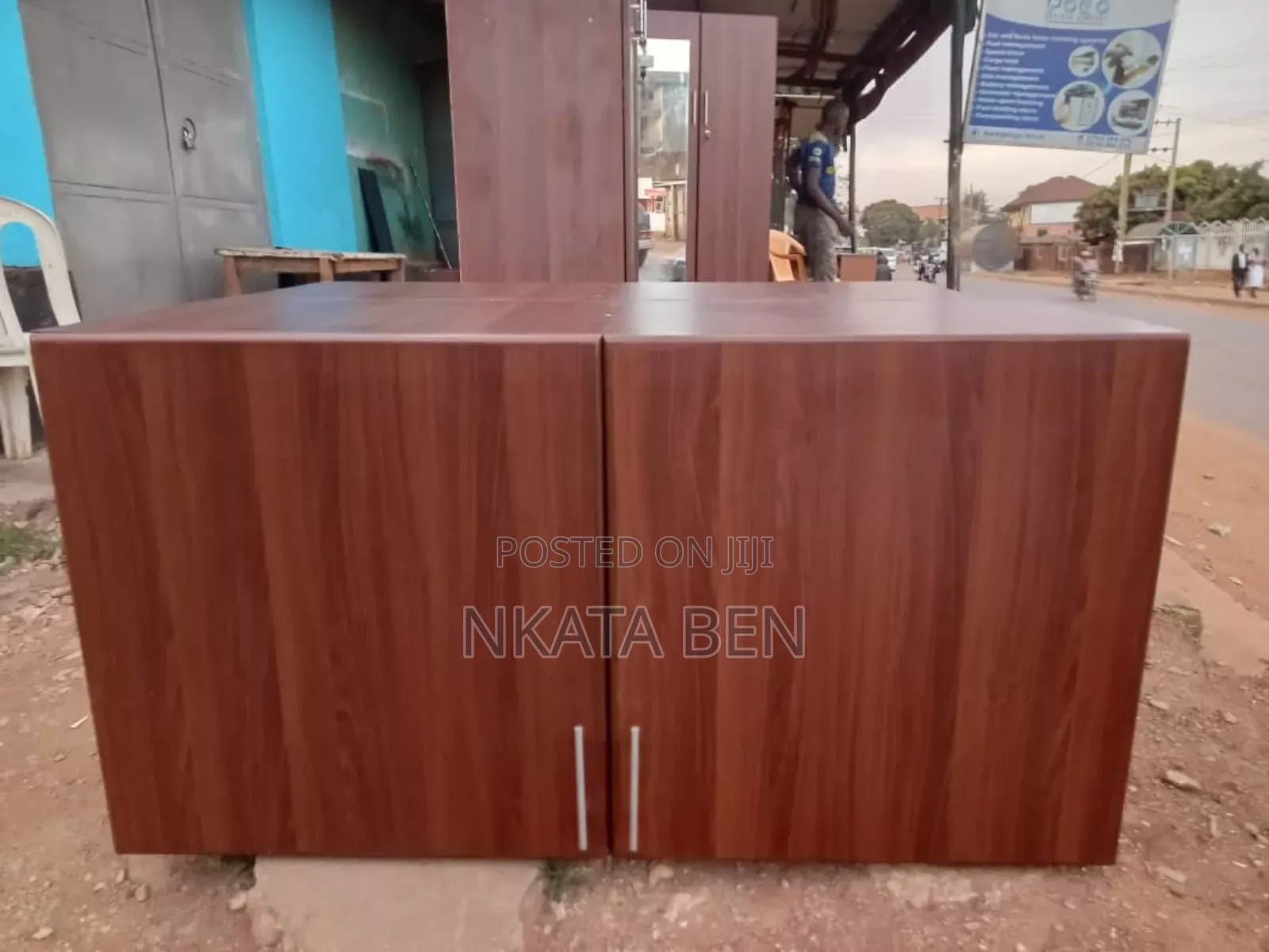 Simple Cabinet