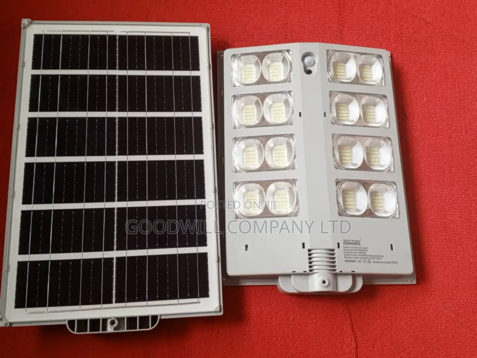 2000w Solar Street Light Off Grid Charging