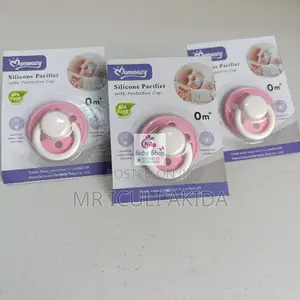 Momeasy Baby Silicone Pacifier With Protective Cap