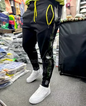 Top Notch Main Sweaterpants