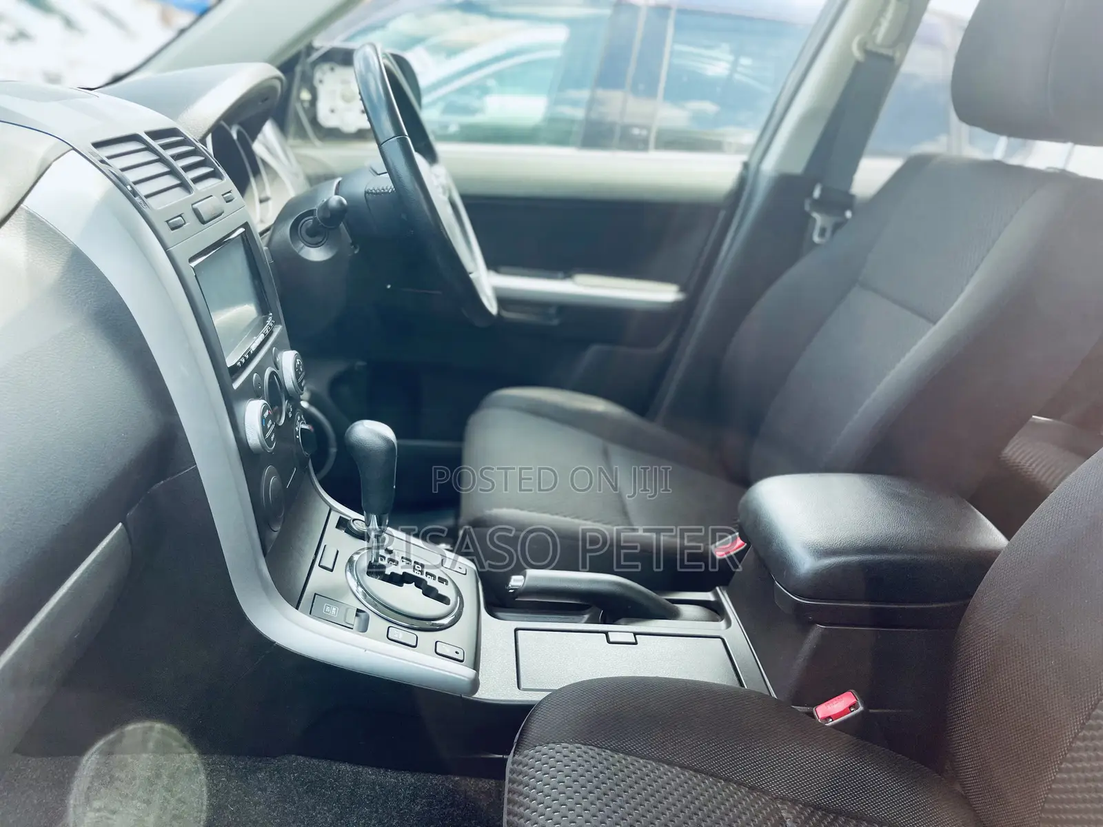 Suzuki Escudo 2011 Black