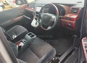 Toyota Vellfire 2011 Silver