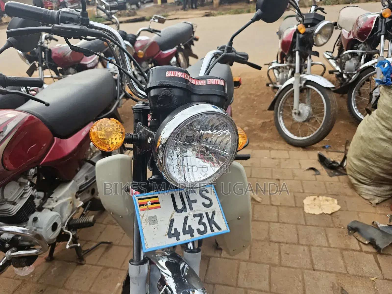 Bajaj Boxer 2022 Red