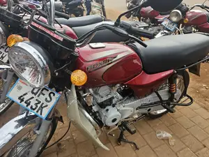 Bajaj Boxer 2022 Red