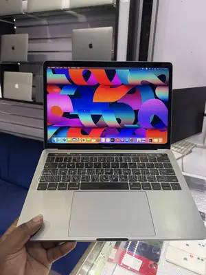 Laptop Apple MacBook Pro 2018 8GB Intel Core I5 SSD 256GB