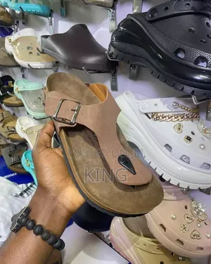 Valid Gizeh Birkenstock Sandals. New Original