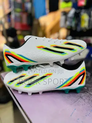 Adidas Predator Shoes (White)
