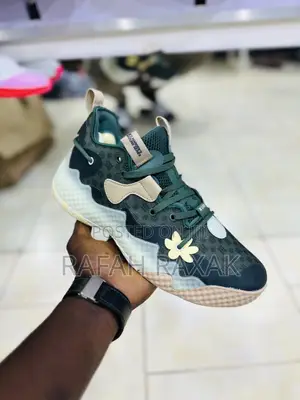 Original Adidas Harden Volume 6 Basketball Sneakers