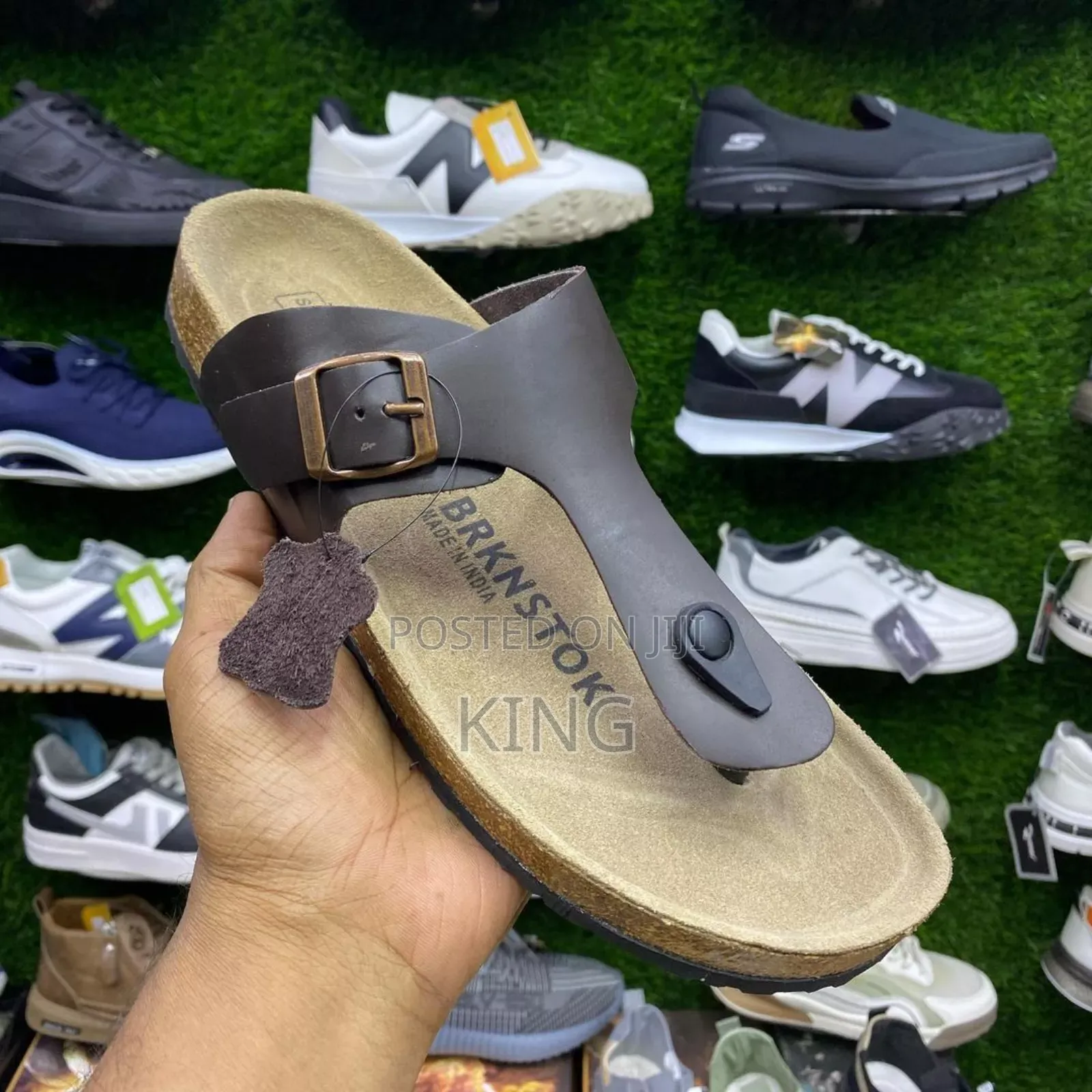 Elated Gizeh Birkenstock Sandals. Natural Leather