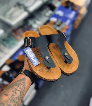 Vacation Gizeh Birkenstock Sandals. Natural Leather